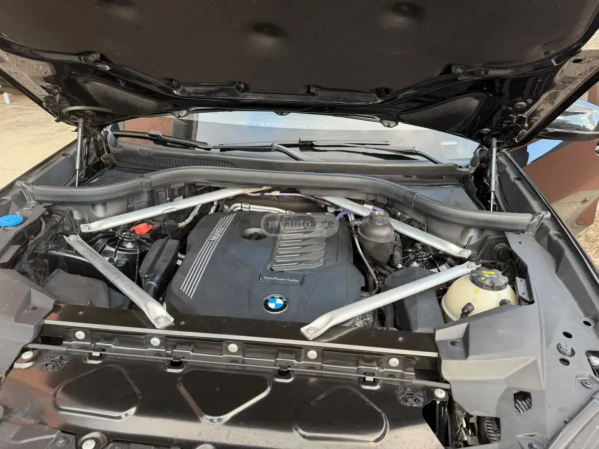 BMW X6 2022 — photo 2