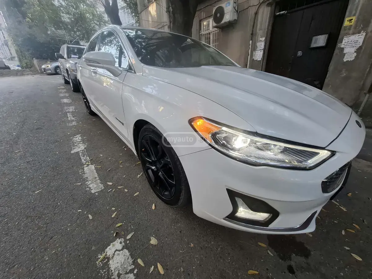 Ford Fusion