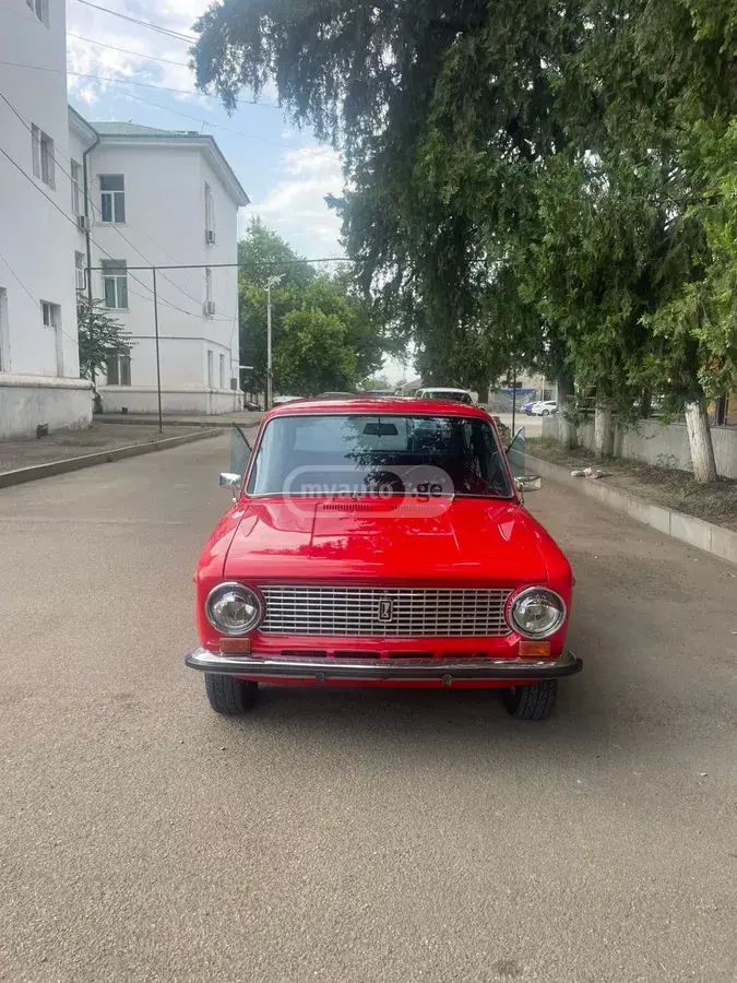 VAZ 2101 1985 — photo 2