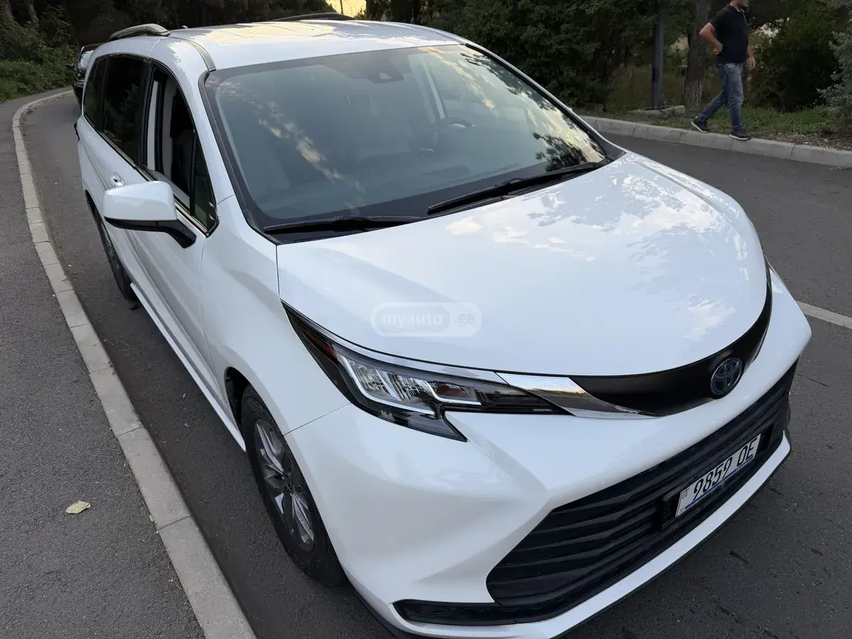 Toyota Sienna