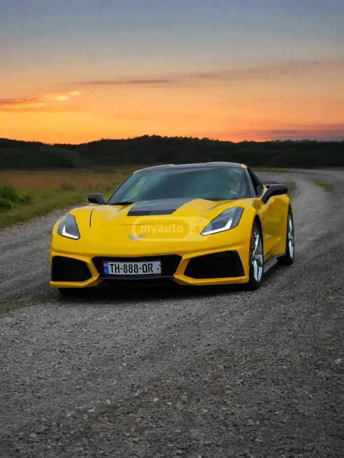 Chevrolet Corvette 2014 — photo 2