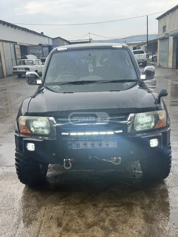Mitsubishi Pajero