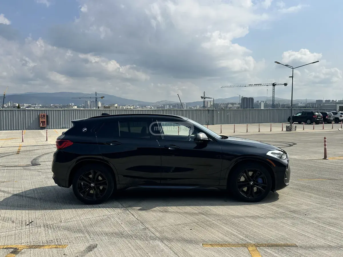 BMW X2 2020 — photo 2