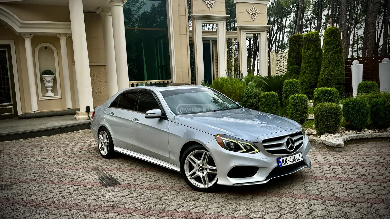 Mercedes-Benz E 350
