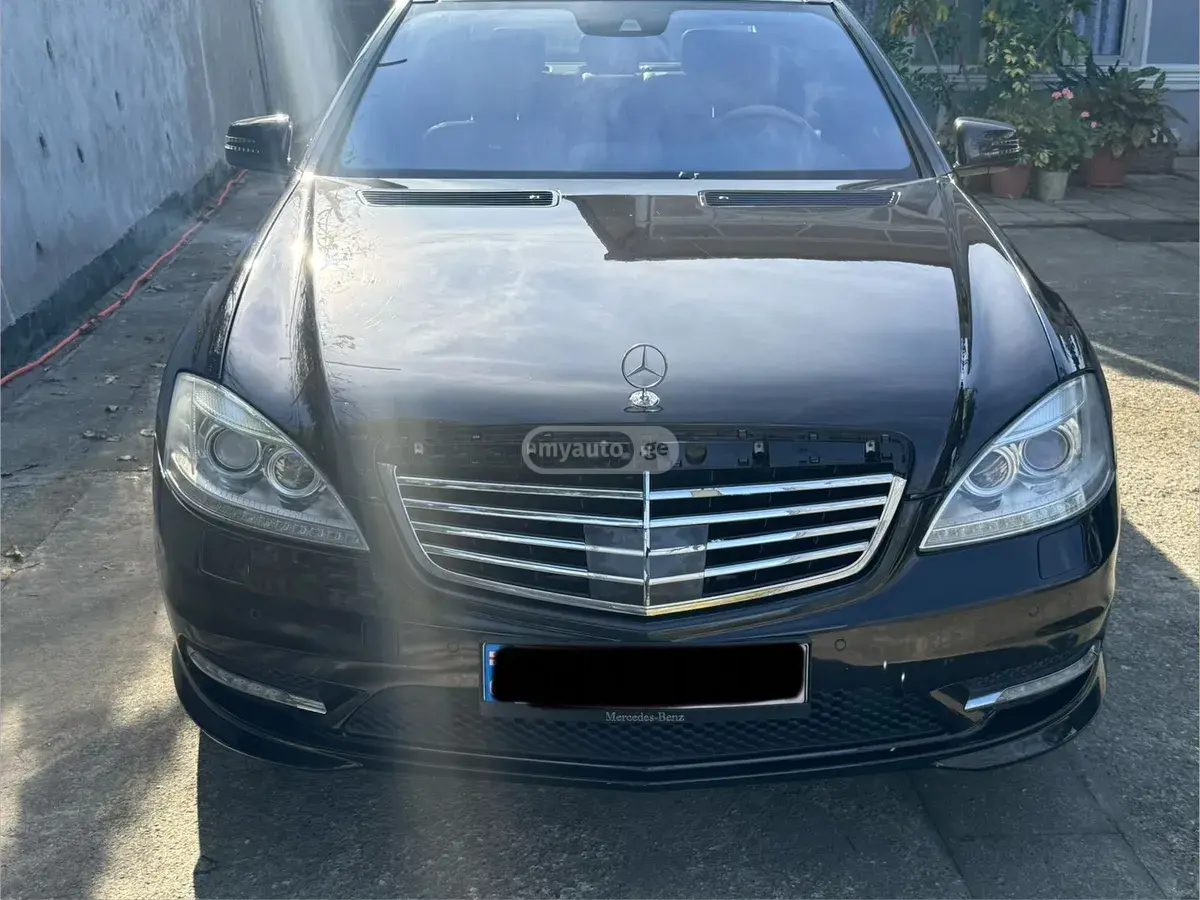 Mercedes-Benz S 550 2013 — photo 2