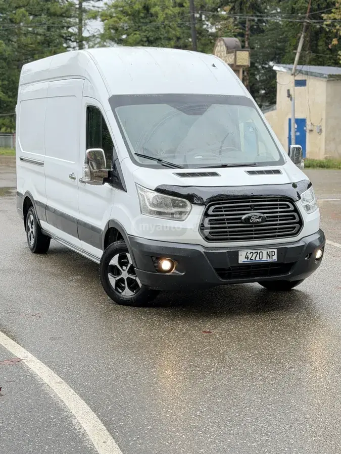 Ford Transit 2015 — photo 2
