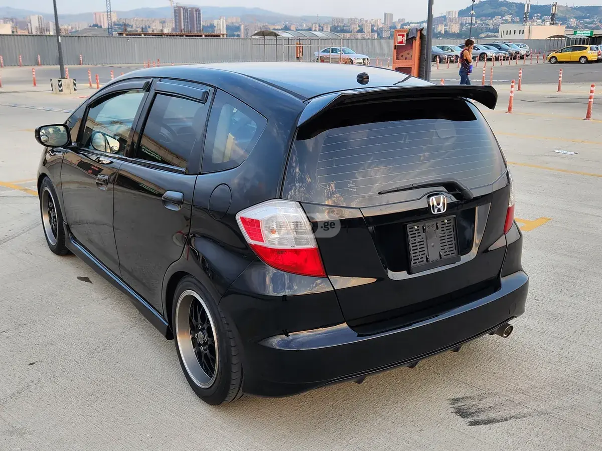 Honda Fit 2012 — photo 2