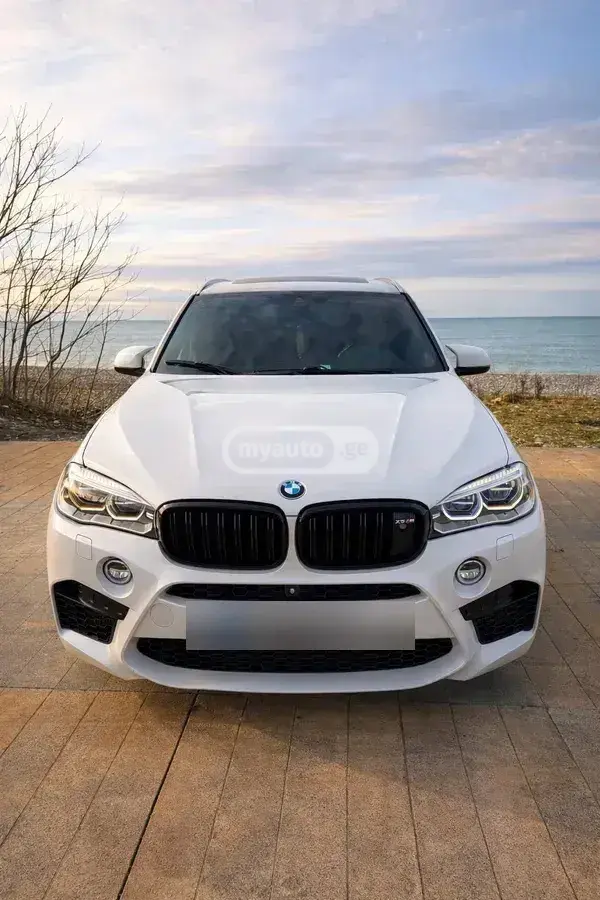 BMW X5 M