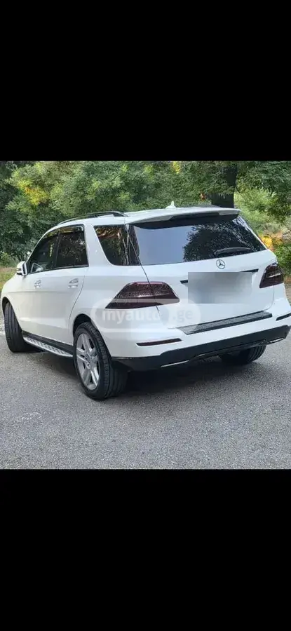 Mercedes-Benz ML 350
