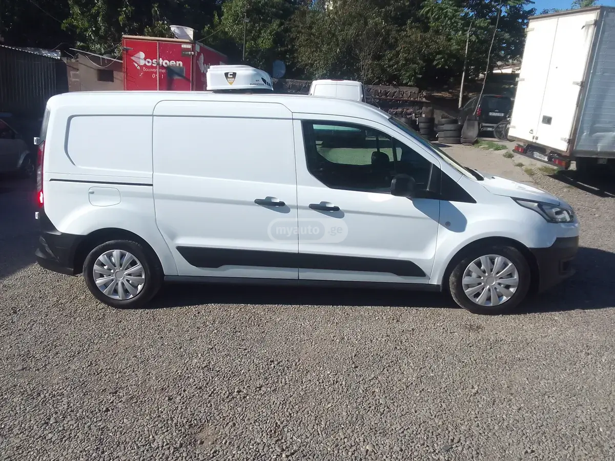 Ford Transit Connect 2020 — photo 2