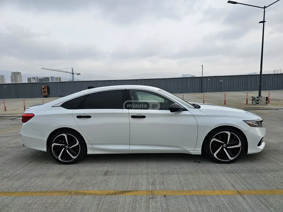 Honda Accord 2021 — photo 2