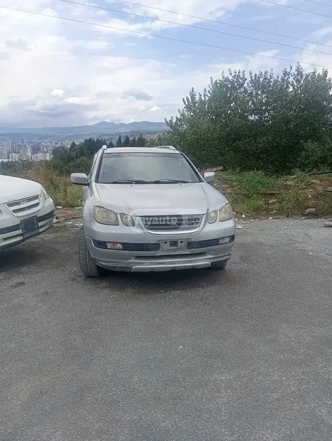 Mitsubishi Airtrek 2003 — photo 2