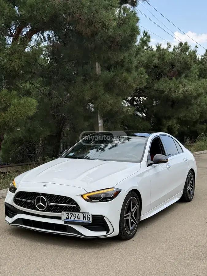 Mercedes-Benz C 300 2021 — photo 2