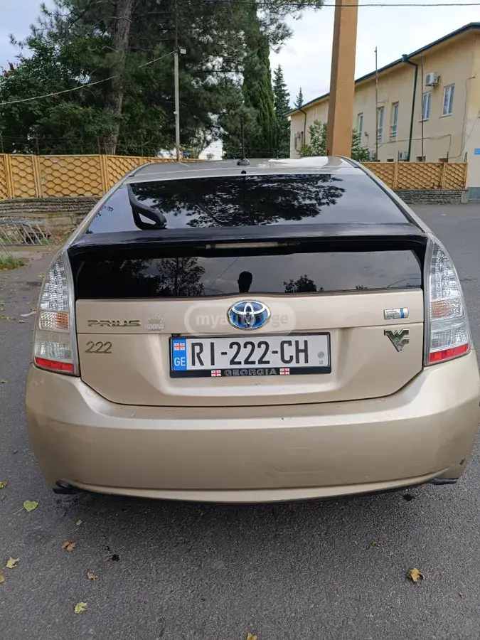 Toyota Prius 2009 — photo 2