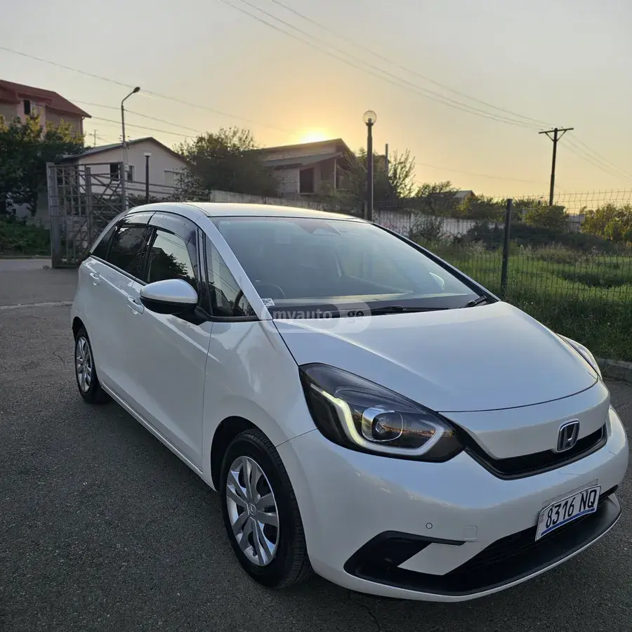 Honda Fit 2021 — photo 2