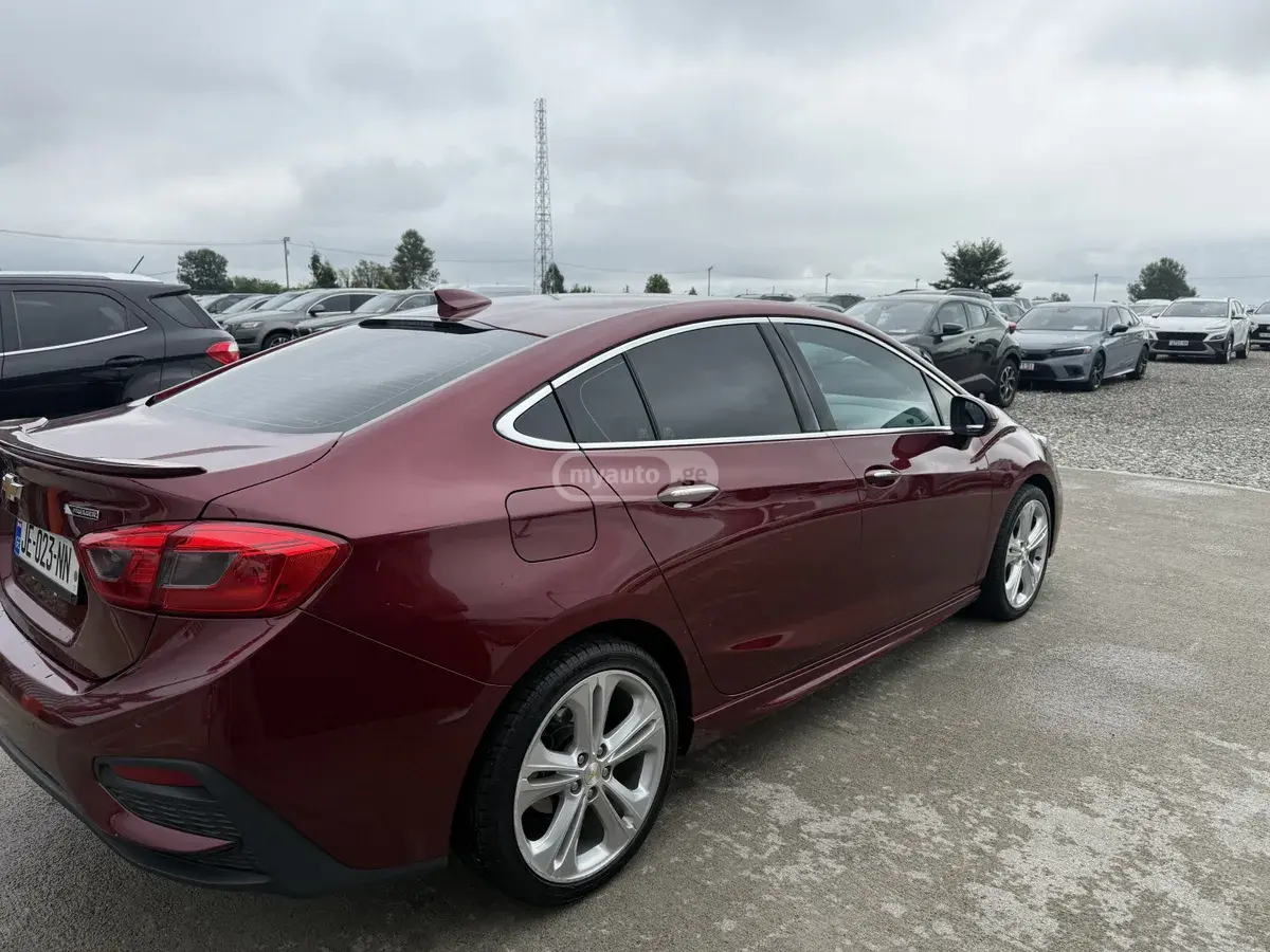 Chevrolet Cruze 2017 — photo 2
