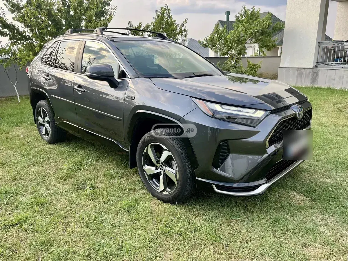 Toyota RAV4 2022 — photo 2