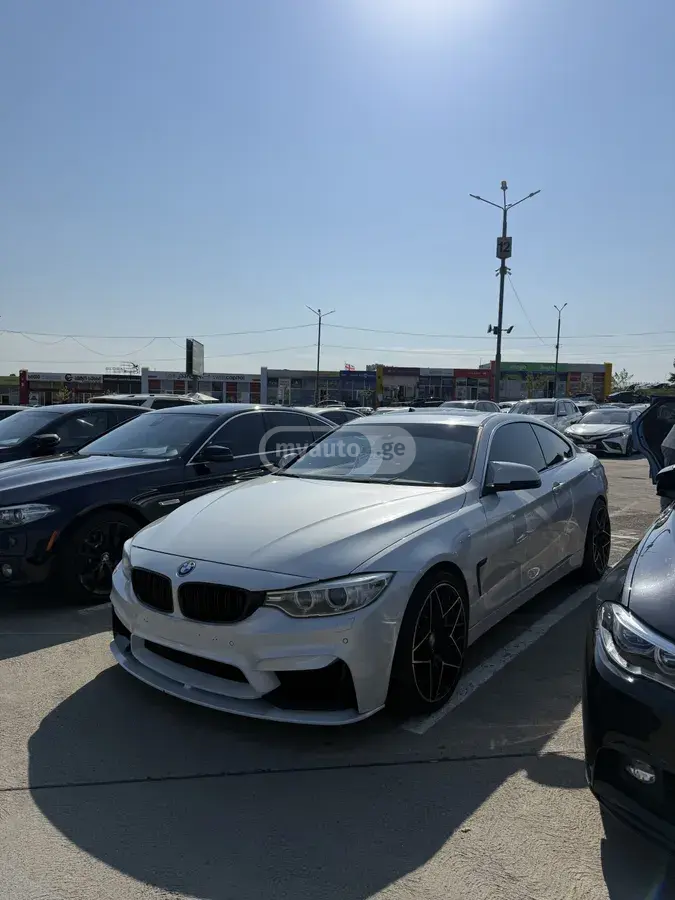 BMW 428