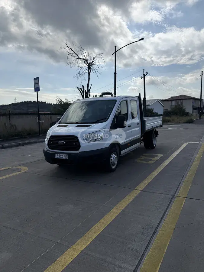 Ford Transit 2015 — photo 2