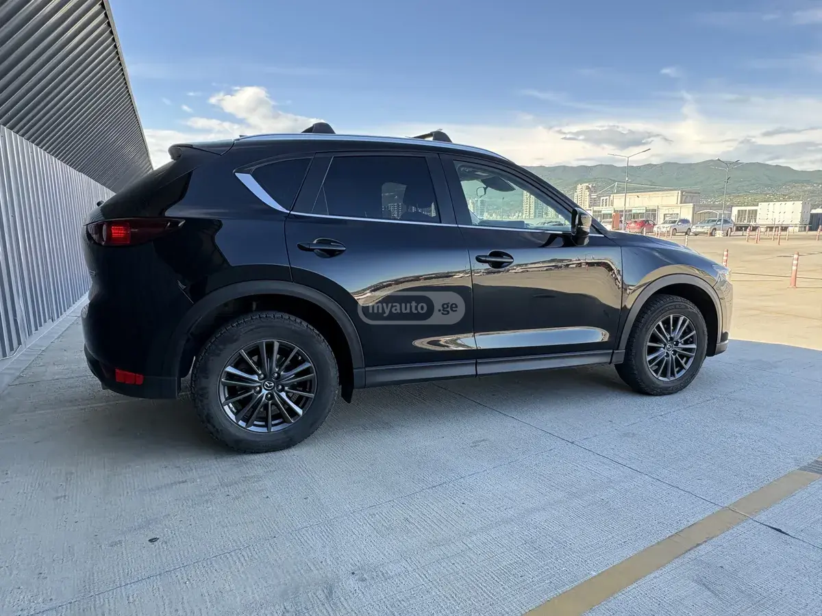 Mazda CX-5 2019 — photo 2