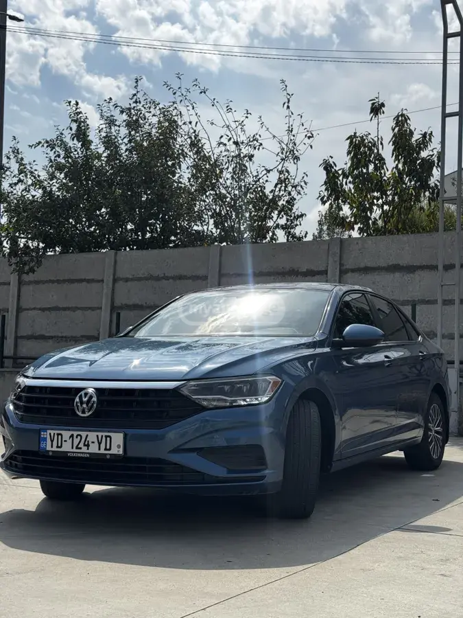 Volkswagen Jetta 2020 — photo 2