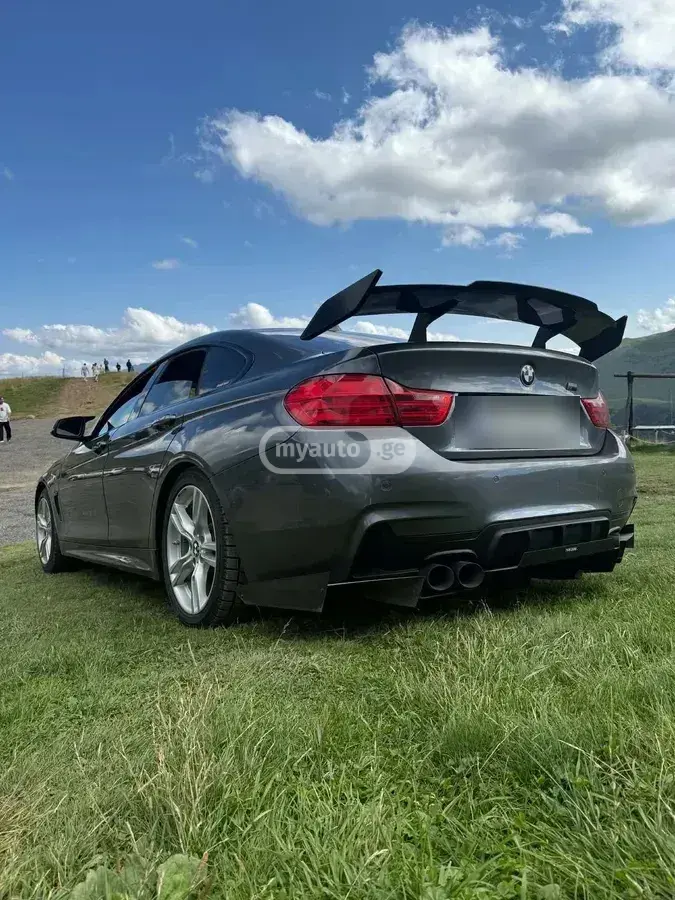 BMW 428