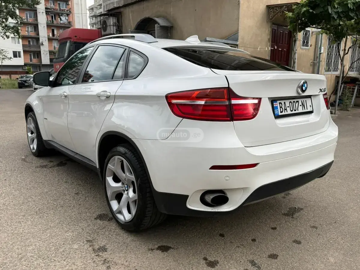 BMW X6