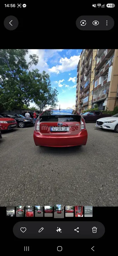Toyota Prius 2012 — photo 2