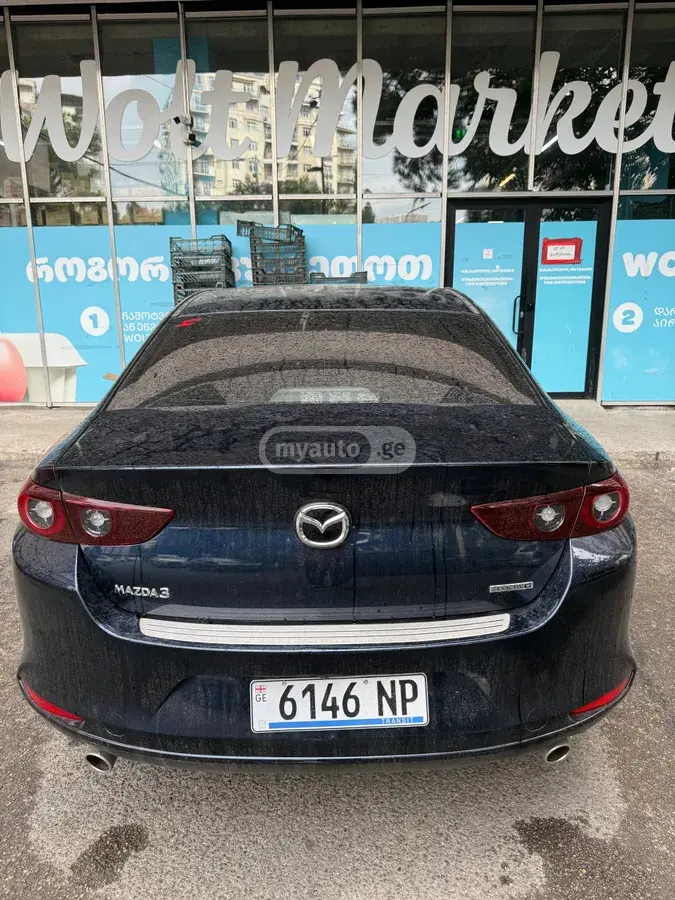 Mazda Mazda3 2025 — photo 2