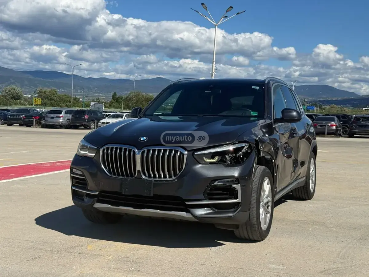 BMW X5 2020 — photo 2