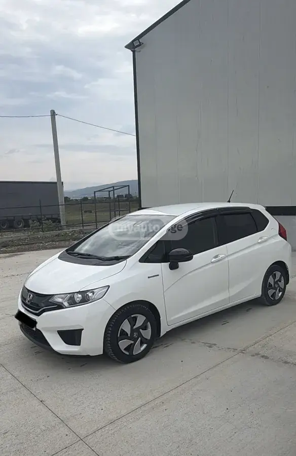 Honda Fit 2016 — photo 2