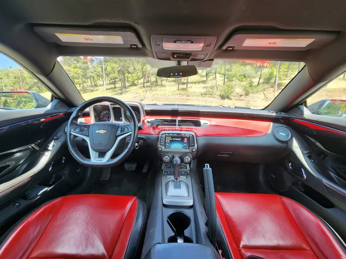 Chevrolet Camaro 2015 — photo 2