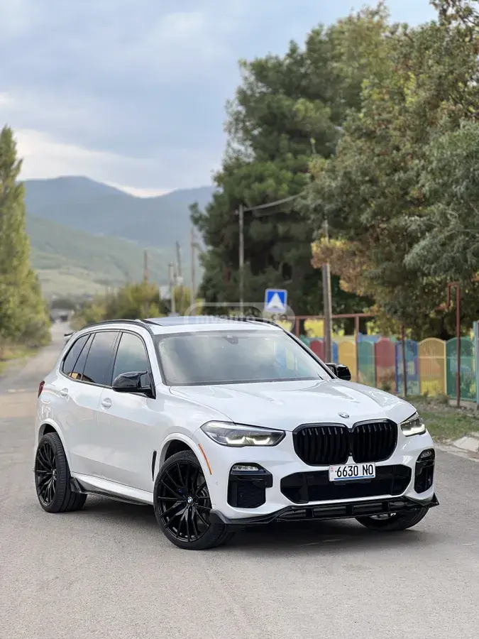 BMW X5 2019 — photo 2