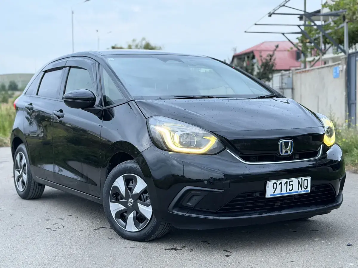 Honda Fit 2021 — photo 2