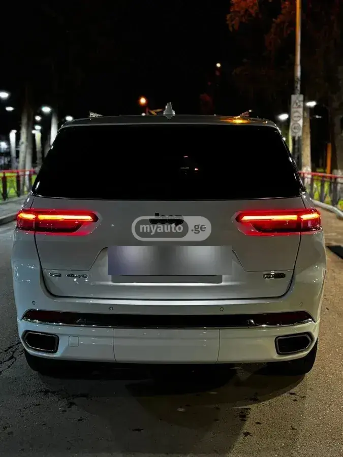 Jeep Grand Cherokee 2021 — photo 2