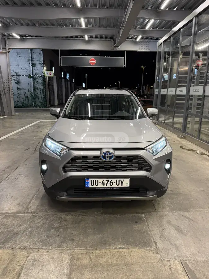 Toyota RAV4 2023 — photo 2