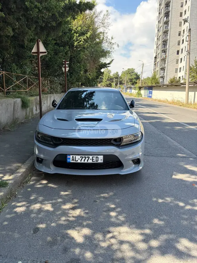Dodge Charger 2021 — photo 2