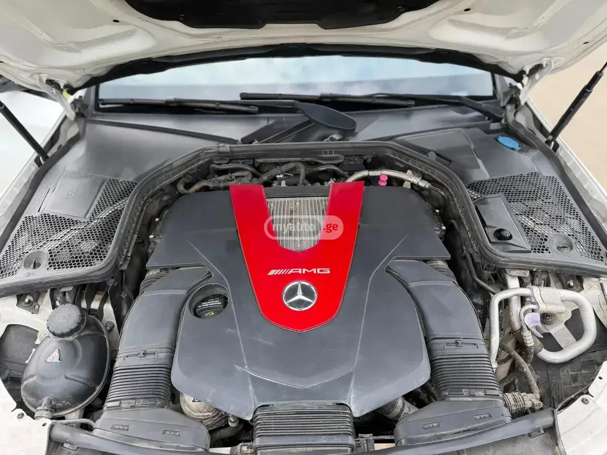 Mercedes-Benz C 43 AMG 2019 — photo 2