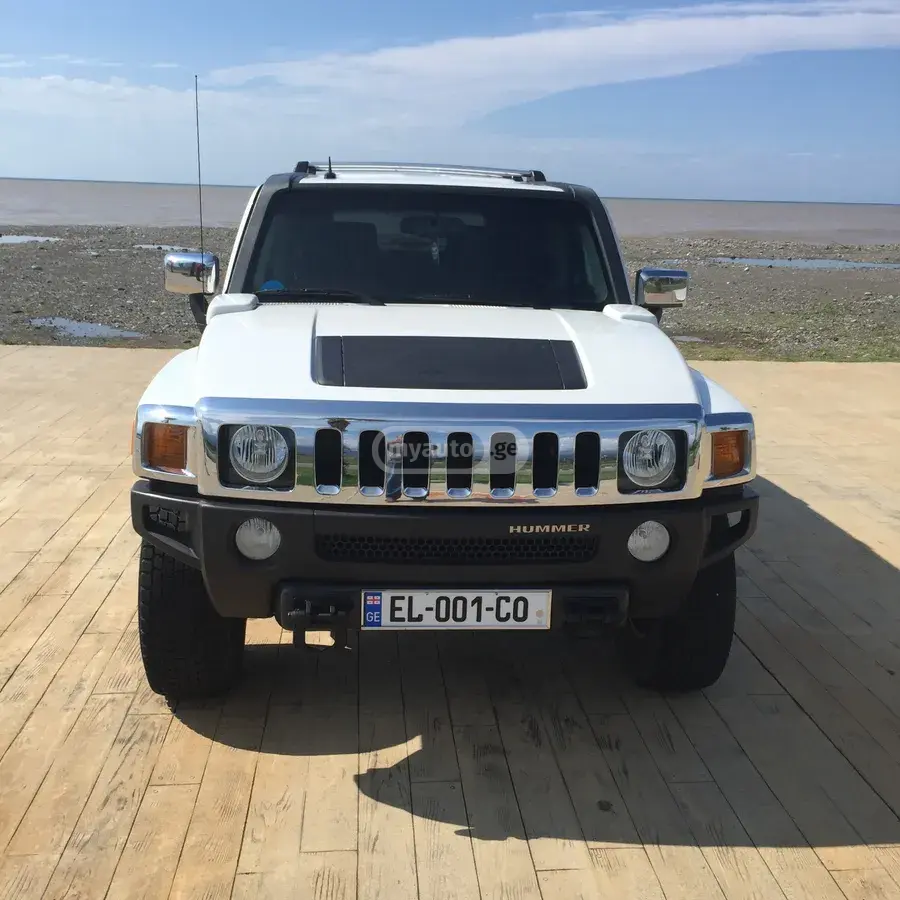 Hummer H3 2006 — photo 2