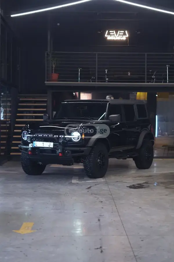 Ford Bronco 2024 — photo 2