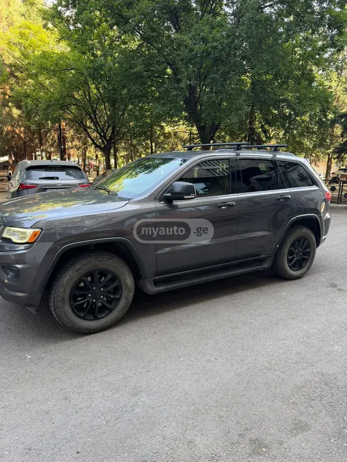 Jeep Grand Cherokee 2016 — photo 2