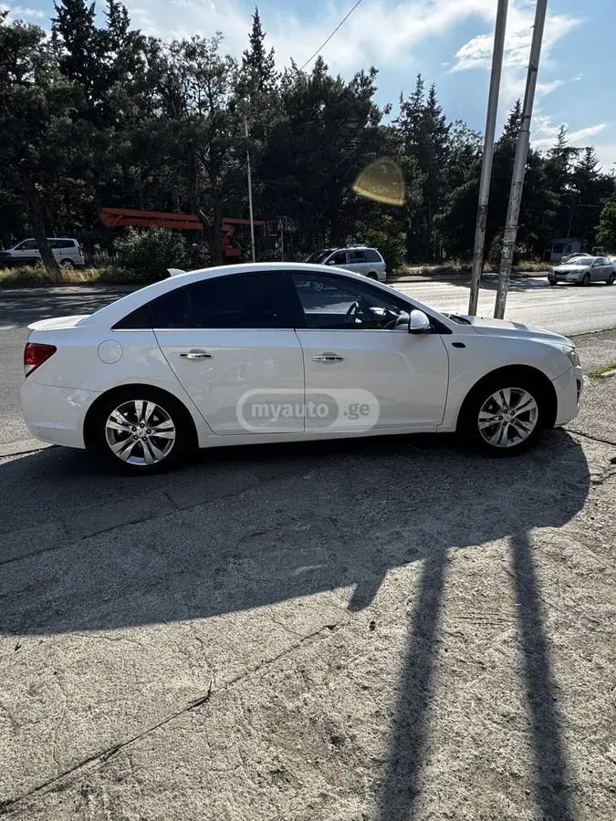 Chevrolet Cruze 2014 — photo 2