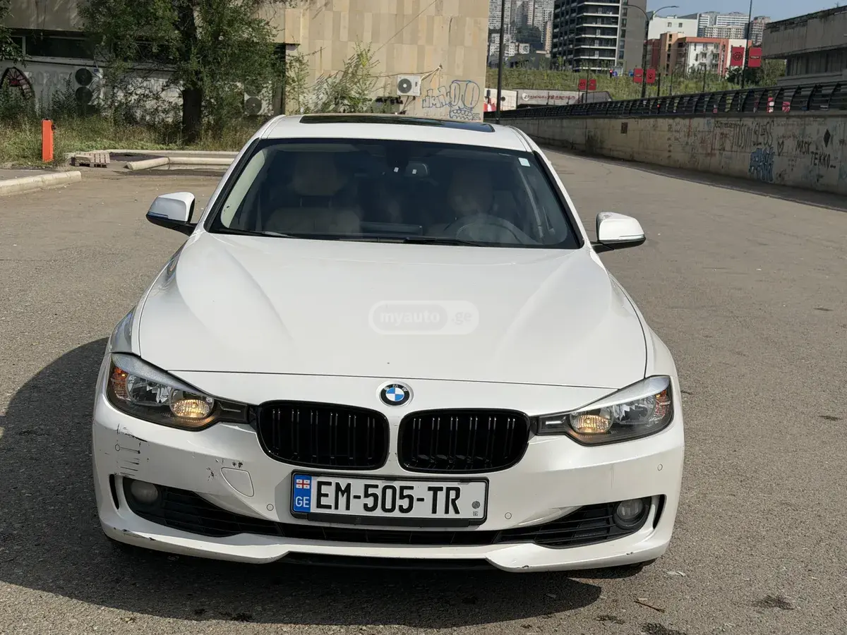 BMW 328 2014 — photo 2
