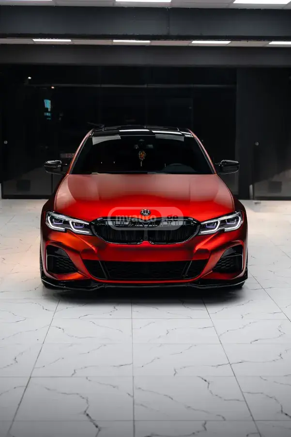 BMW 330