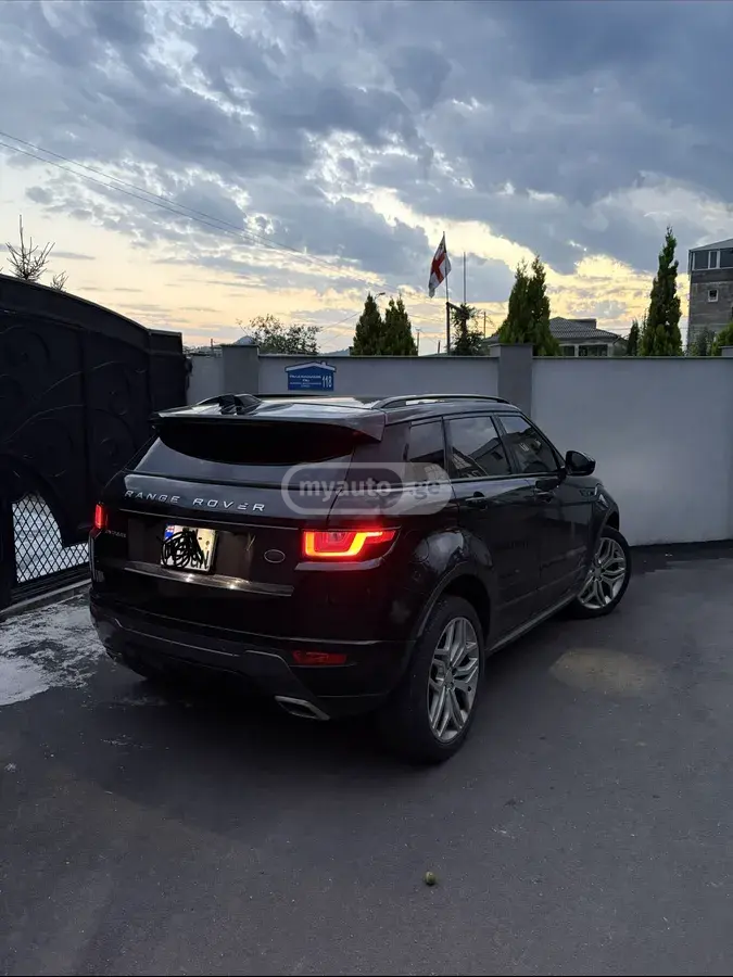 Land Rover Range Rover Evoque 2017 — photo 2