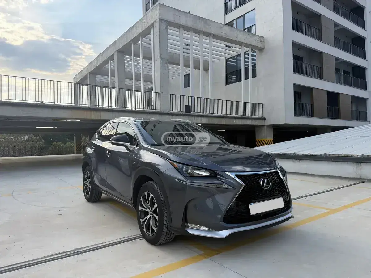 Lexus NX 200