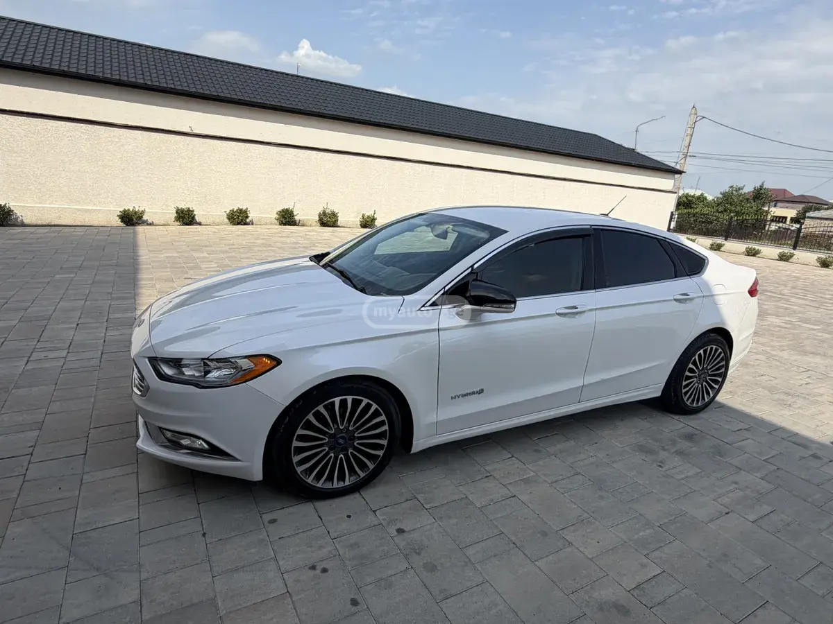 Ford Fusion 2013 — photo 2