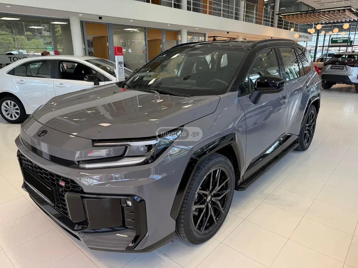 Toyota RAV4 2026 — photo 2