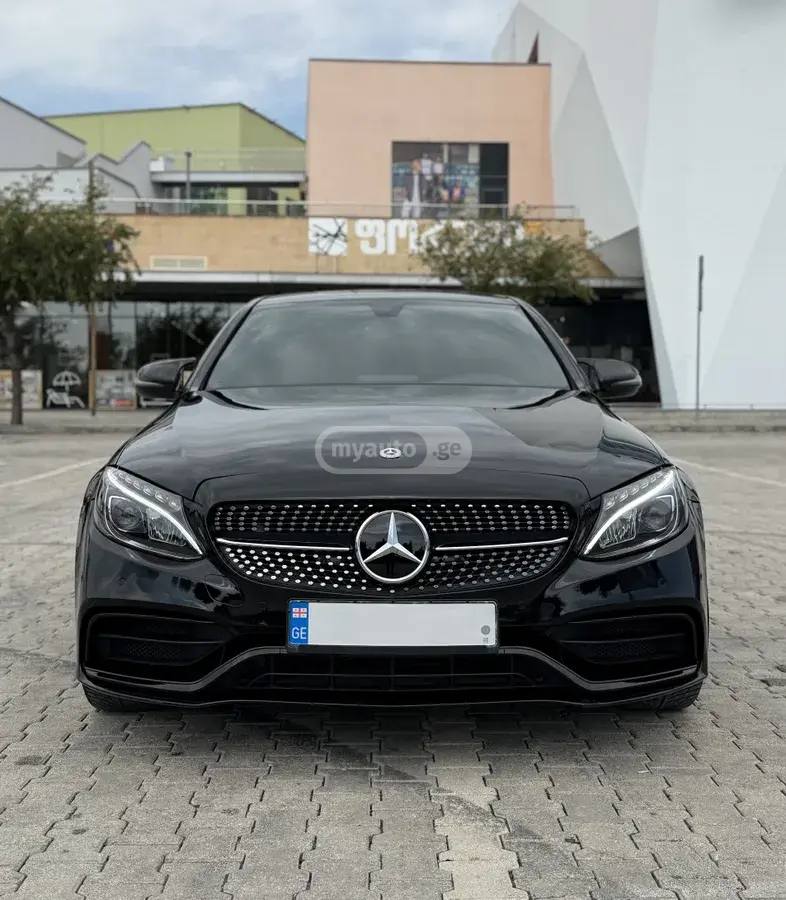 Mercedes-Benz C 300