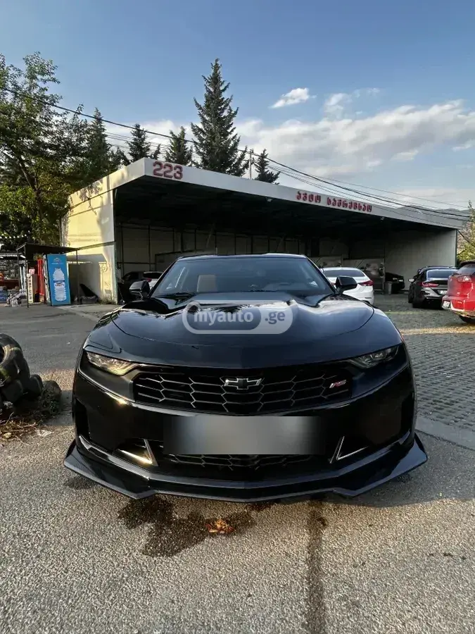 Chevrolet Camaro 2019 — photo 2